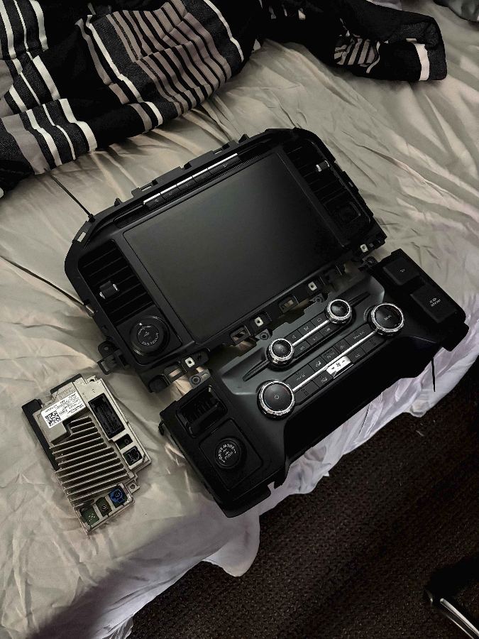 Ford F-150 12 Inch Screen Conversion Kit image 1