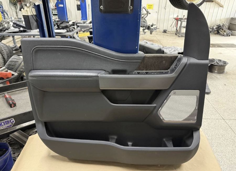 Ford F-150 Front Black Lariat Door Panels image 2
